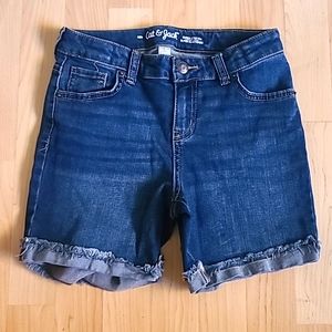 Cat & Jack Midi Super Stretch Raw Hem Cuffed DenimShorts - Girls Large (10/12)